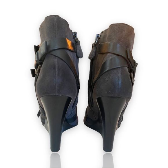 Rebecca Minkoff Maggie Gray Sueded Leather Belted Straps Booties - Picture 10 of 12